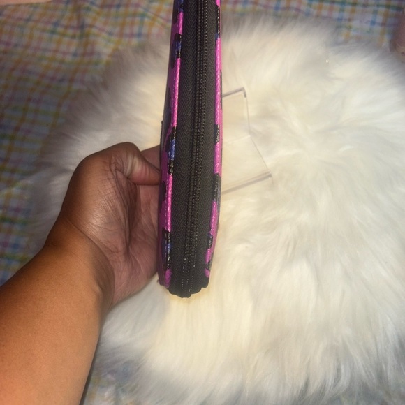 Pink and Blue Leopard Print Women's Wallet! - Picture 3 of 12